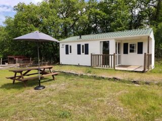  Propriété/château à vendre 6 pièces 318 m²