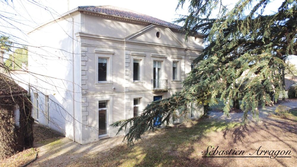 Vente Maison Maison de maître du XIX? siècle à Villeneuve-sur-Lot – 460 m² – Parc de 8 300 m² – Piscine – Centre-ville à pied Villeneuve sur lot