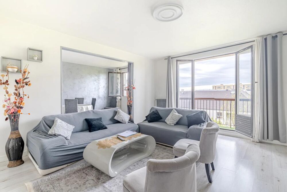 Vente Appartement Spacieux 5 pièces avec balcon à Neuilly-sur-Marne Neuilly sur marne