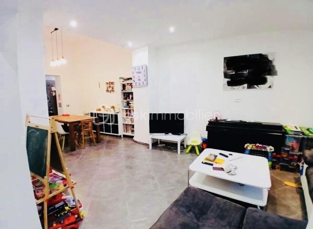 Vente Maison CARVIN – Maison de ville de 145 m² avec jardin, cave et de nombreuses possibilités d'aménagement Carvin