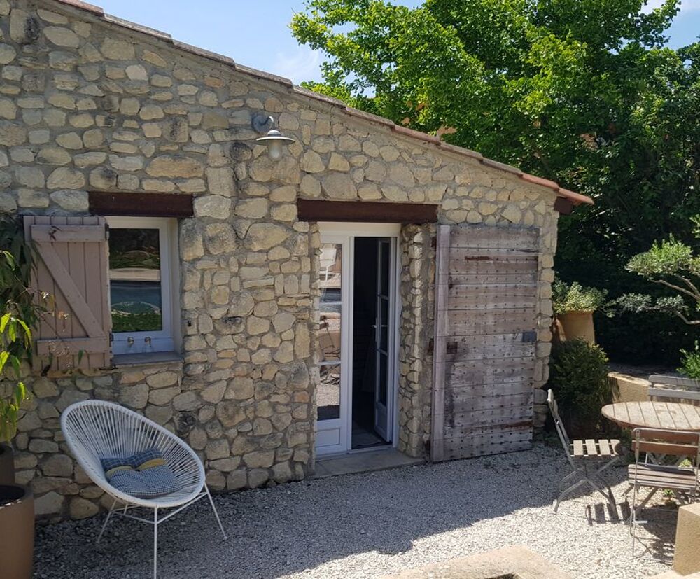 Location Appartement Studio de 27m2 à louer sur Meyreuil Meyreuil