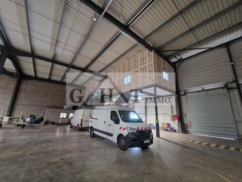   A LOUER 2750 M² ENTREPOT BUREAUX A MEAUX 