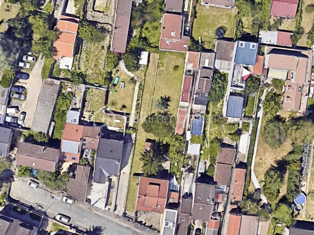 Vente Terrain RARE À MONTREUIL – Terrain à bâtir de 431 m² au calme absolu Montreuil