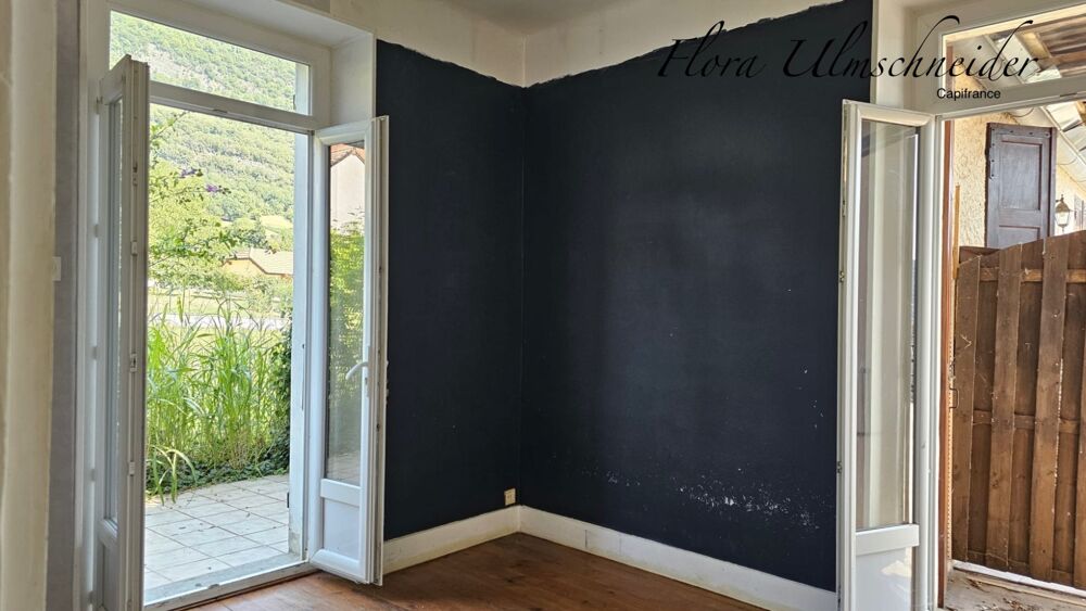 Vente Appartement Au cœur du village de Chindrieux (73) – Ensemble immobilier avec appartement d'env. 134 m² à rénover, studio d'env. 32 m² rénové Chindrieux