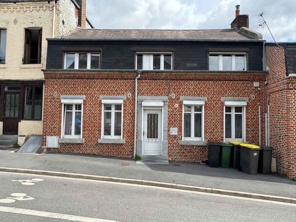 ? À VENDRE  Maison mitoyenne spacieuse  Fourmies