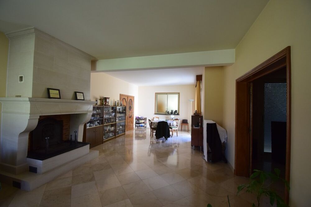  vendre  Proprit/chteau Montgesty (46150)