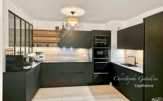  Appartement à vendre 7 pièces 136 m²
