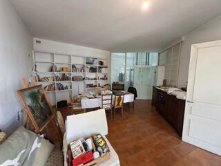  Propri�t�/ch�teau � vendre 7 pi�ces 303 m�