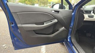 Clio V 1.6 E-Tech 140 Hybrid 91 Limited - Automatique 2021 occasion 73000 Chambery