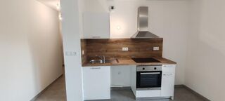  Appartement à louer 2 pièces 44 m²