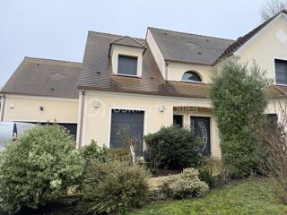  Maison � vendre 9 pi�ces 210 m�