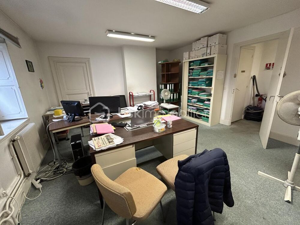   ENSEMBLE IMMOBILIER - BUREAU OU HABITATION - PARKING - ANNEXE Agen