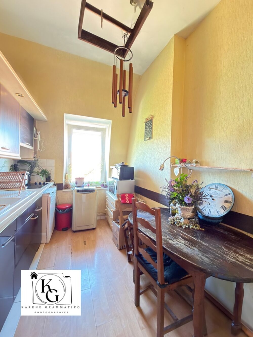 Duplex de caractère 5 pièces  Dernier étage  Gare à pied  Potentiel dagrandissement