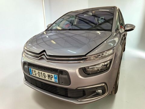 Annonce voiture Citroën C4 Picasso 1600 €