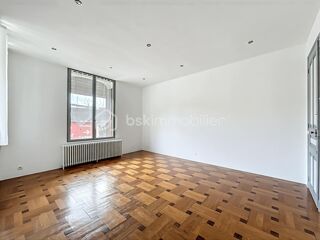  Maison � vendre 5 pi�ces 215 m�