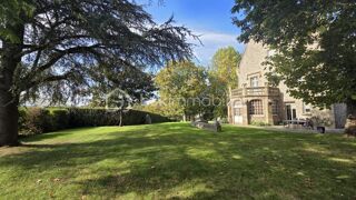 Propriété/château à vendre 12 pièces 353 m²