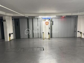  Parking / Garage à vendre 12 m²