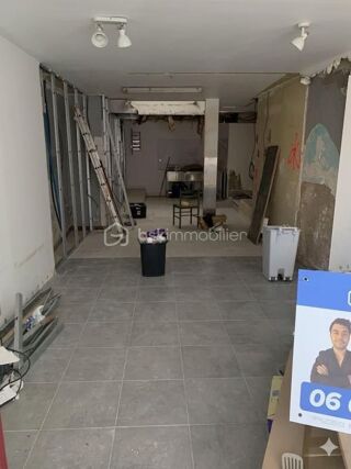  Immeuble à vendre 4 pièces 164 m²