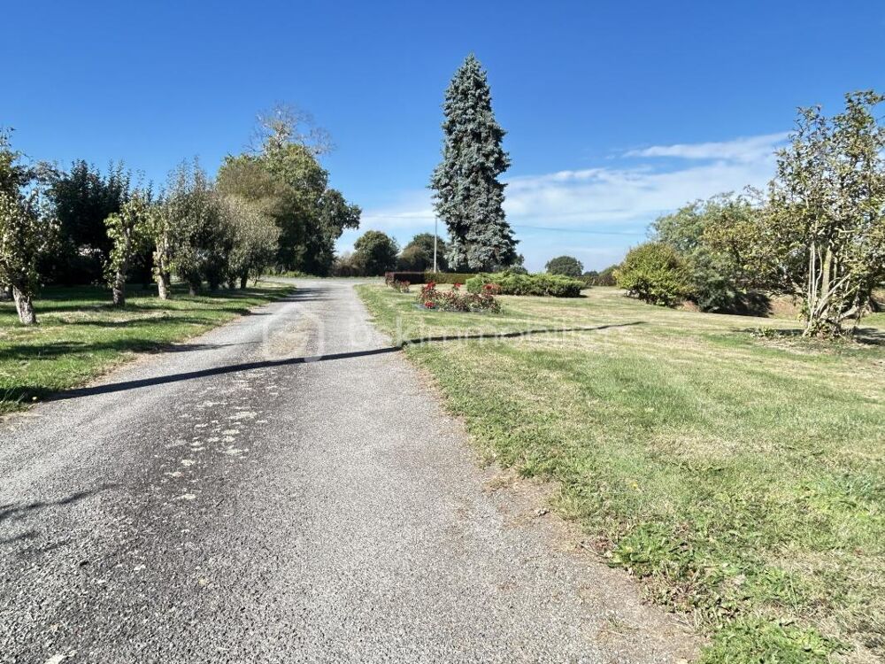 Vente Maison Et si votre prochain coup de cœur se trouvait au bout de cette allée ? Juvigne