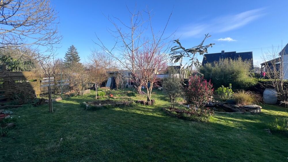 EDERN (29)  Maison T5 à vendre  88 m² habitables / 108 m² utiles  Terrain de 529 m²