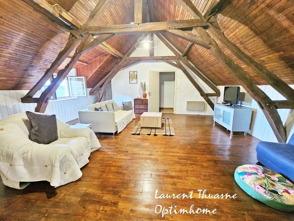 Maison 5 pièces 3 chambres 136 m² avec garage