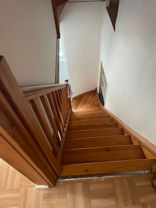  Maison à louer 2 pièces 58 m² Bourgs sur colagne