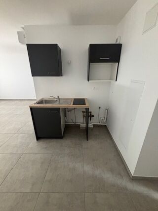  Appartement à louer 1 pièce 36 m²