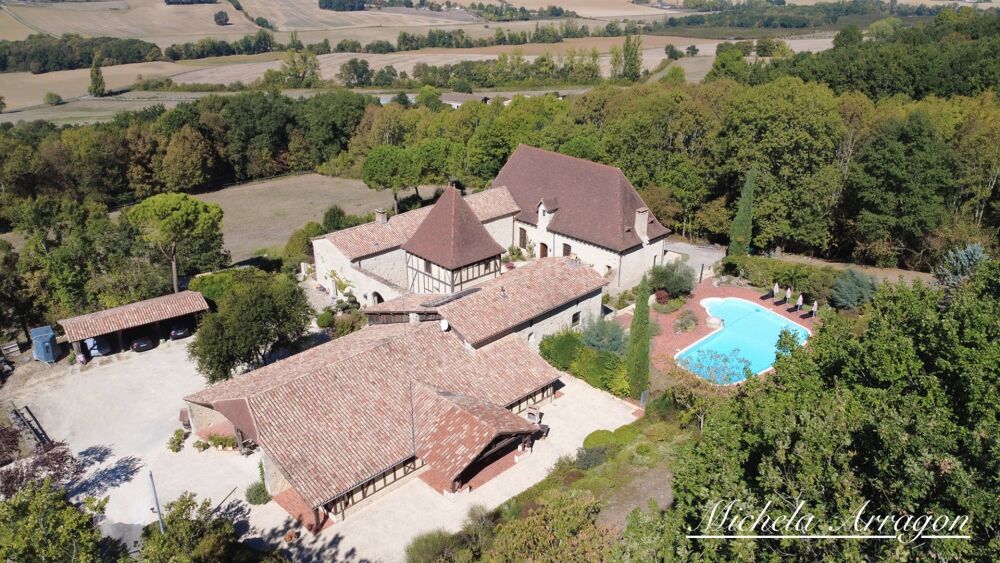 à vendre  Propriété/château Pinel-Hauterive (47380)