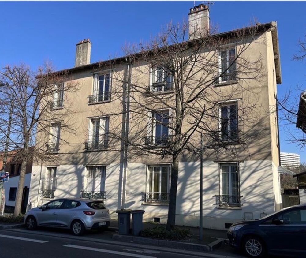Arcueil centre  Appartement traversant lumineux, parfait cabinet ou activité libérale à 5 minutes du RER B
