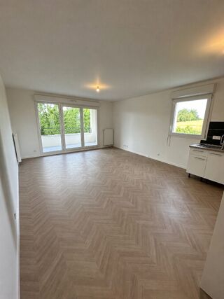  Appartement à louer 3 pièces 67 m²