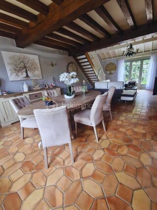  Villa  vendre 5 pices 116 m