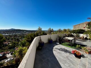  Maison  vendre 6 pices 176 m