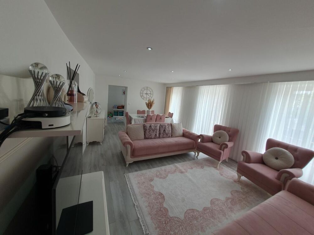 Maison 8 pièces avec deux logements à vendre au centre de MARMOUTIER (67440)