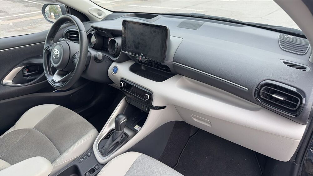 Yaris 1.5 VVTi 116 Hybrid E-CVT Elegant 2023 occasion 57970 Yutz