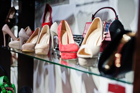  Fonds de commerce Magasin de chaussures à forte notoriété, emplacement stratégique et marques leaders 