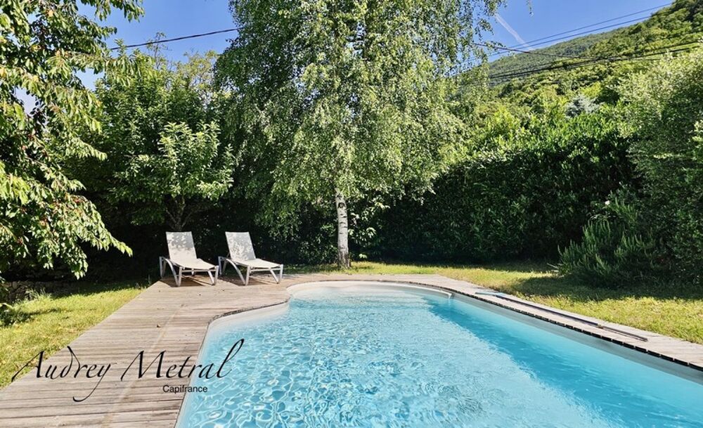 Maison en pierre avec piscine + terrain à vendre à SERRIERES EN CHAUTAGNE (73), 50 min de Genève et d'Annecy, 35 min d'Aix-les-B
