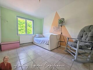 Vente Maison Maison à vendre 7 pièces SAINT PIERRE D'AMILLY (17) Saint pierre d amilly