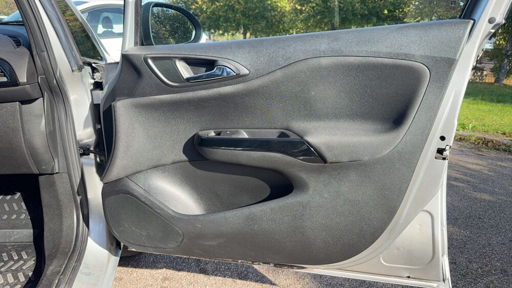 Corsa 1.4 90 Black Edition 2019 occasion 76230 Isneauville