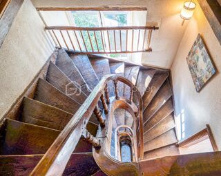  Maison à vendre 10 pièces 303 m²