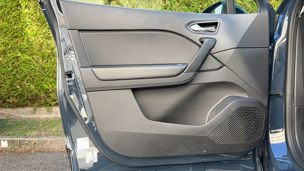 Captur 1.6 E-TECH 145 Hybrid EDC Techno - Automatique 2023 occasion 63000 Clermont Ferrand