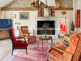  Maison à vendre 10 pièces 233 m²