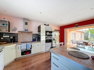  Maison  vendre 5 pices 180 m