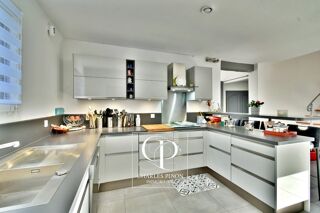  Villa à vendre 6 pièces 140 m²