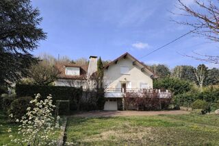  Propriété/château à vendre 10 pièces 220 m²