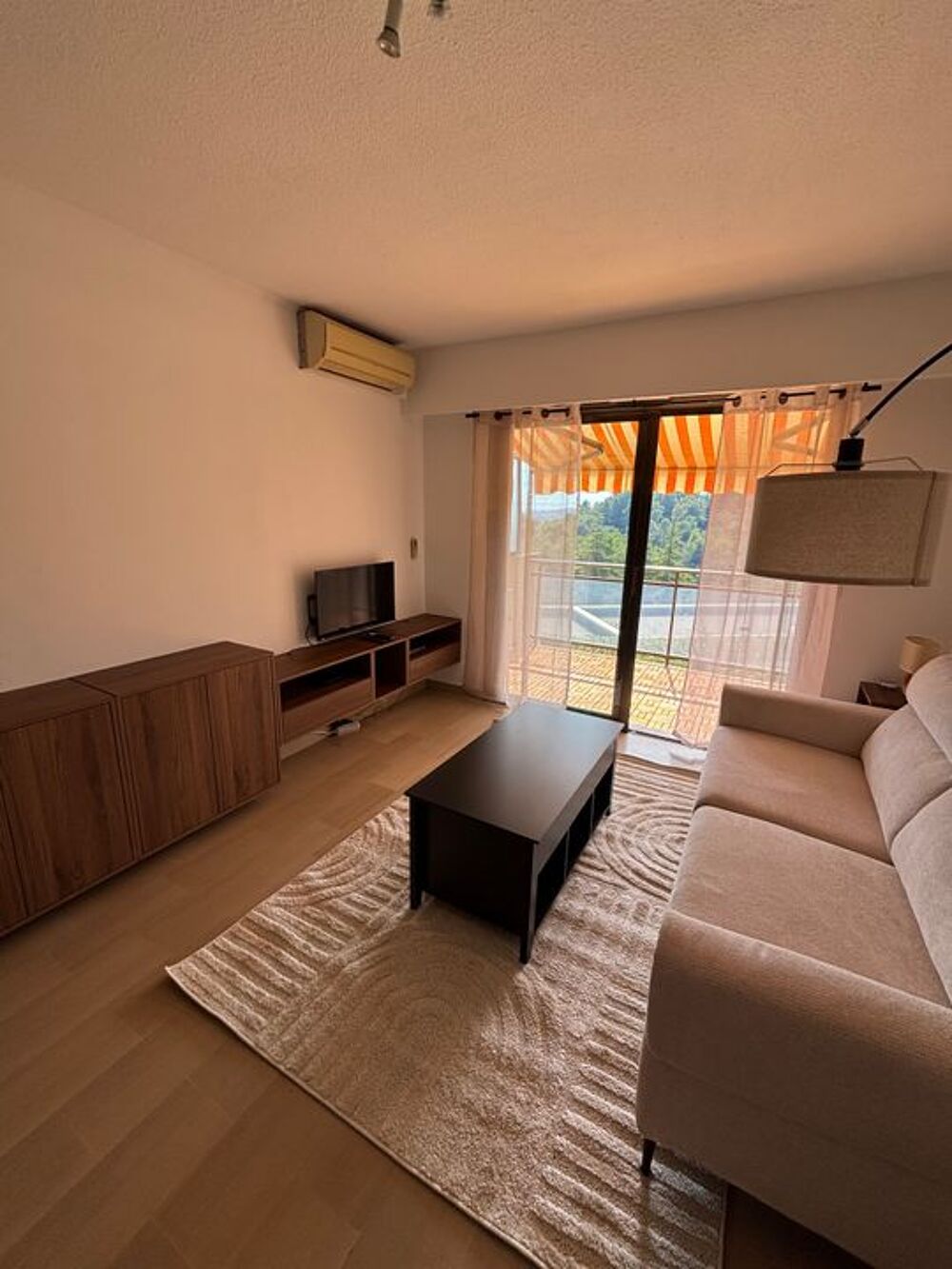 Location Appartement Studio de 26m2 à louer sur Mougins Mougins