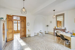  Immeuble à vendre 4 pièces 151 m²