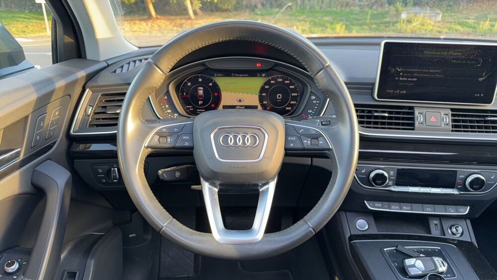 Q5 2.0 TDI 190 Quattro S-Tronic7 Avus - Entretien constructeur 2020 occasion 42000 Saint Etienne