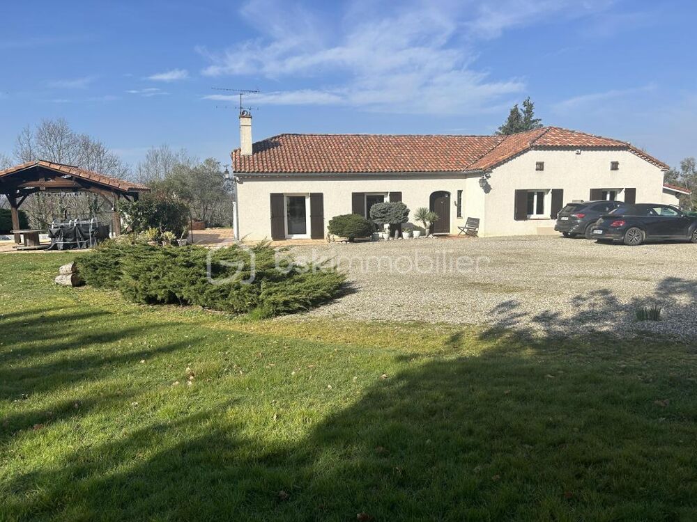 BELLE MAISON PLAIN PIED - 4/5 CHAMBRES - VERANDA - PISCINE - TERRAIN