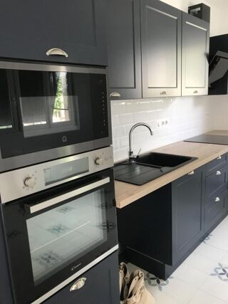  Appartement à louer 6 pièces 129 m²