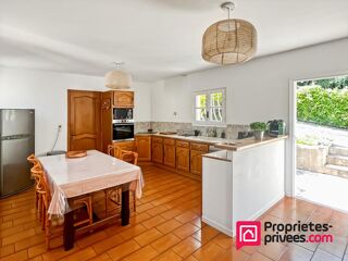  Villa � vendre 12 pi�ces 332 m�